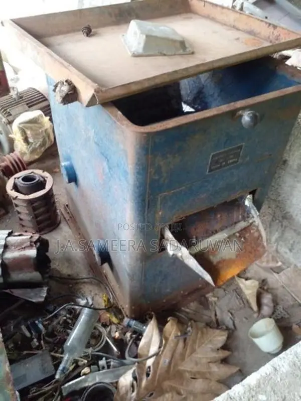 Rice Huller Machine