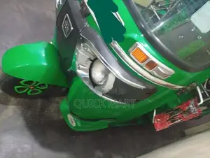 Bajaj RE 2020