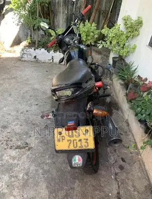 Bajaj XCD 125 2007