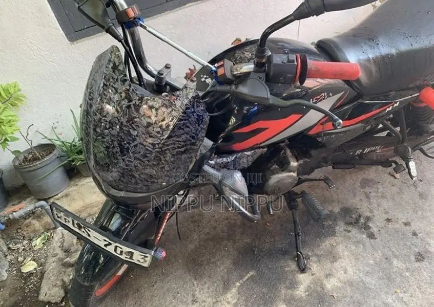 Bajaj XCD 125 2007