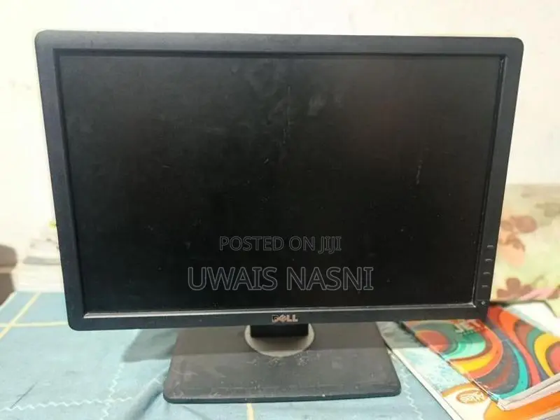 Dell Desktop Monitor 19"