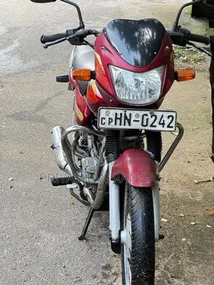 Bajaj Caliber 2004