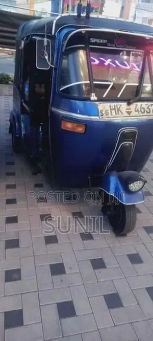 Bajaj RE 2003