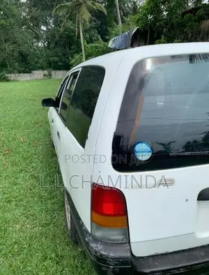 Nissan AD Wagon 1992
