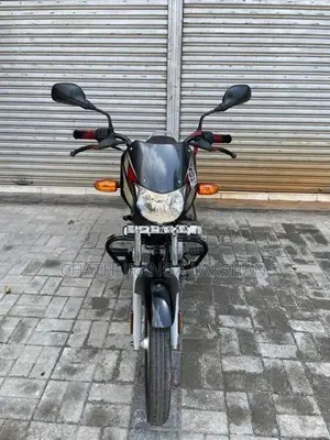 Bajaj CT100 ES 2024