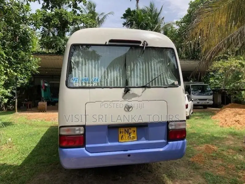 Toyota Coaster 2017
