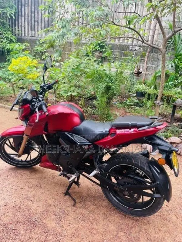 TVS Apache 2017