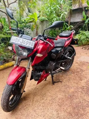 TVS Apache 2017