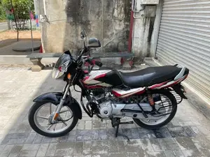 Bajaj CT100 ES 2024