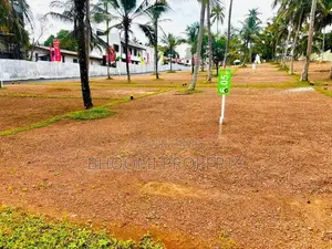 කැස්බෑව 120 පාරට ලගම ඉඩම