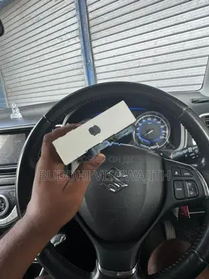 Apple iPhone 13 (Used)