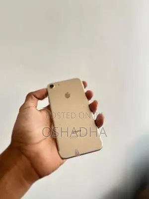 Apple iPhone 7 (Used)