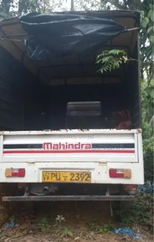 Mahindra Maxximo 2012