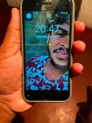 Apple iPhone 7 (Used)