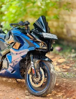 Bajaj Pulsar 200 2026