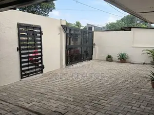 11.75 Perches Bare Land for sale in Colombo 5