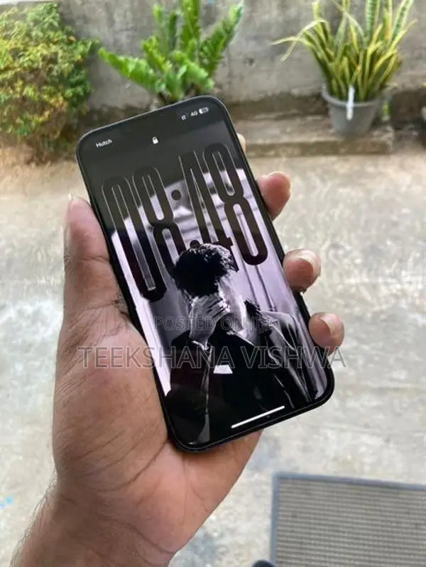 Apple iPhone 13 128GB (Used)