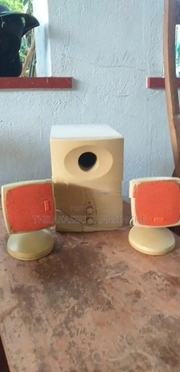 Multimedia Speaker System