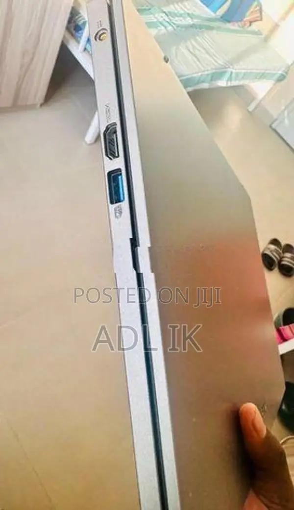 Acer i3 512SSD With Box