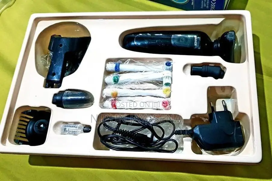 Rechargeable Shaver 4 in 1