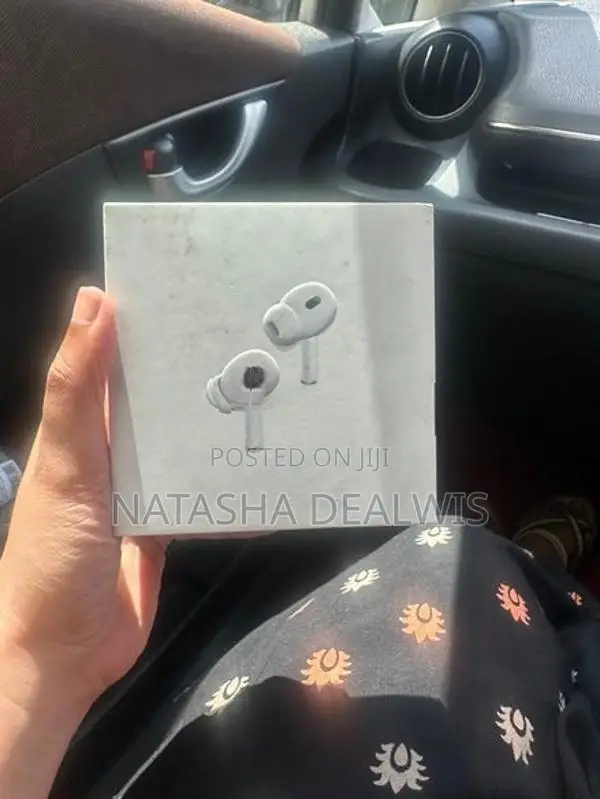 Apple AirPods Pro (2nd generation) from US