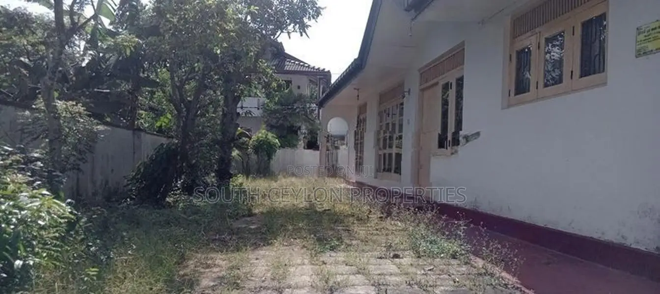 Coastal Home Just 250m from Jungle Beach, Weligama