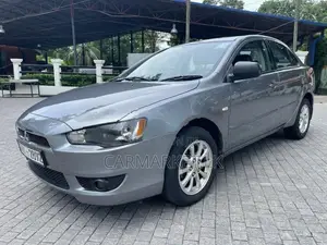 Mitsubishi Lancer EX 2013