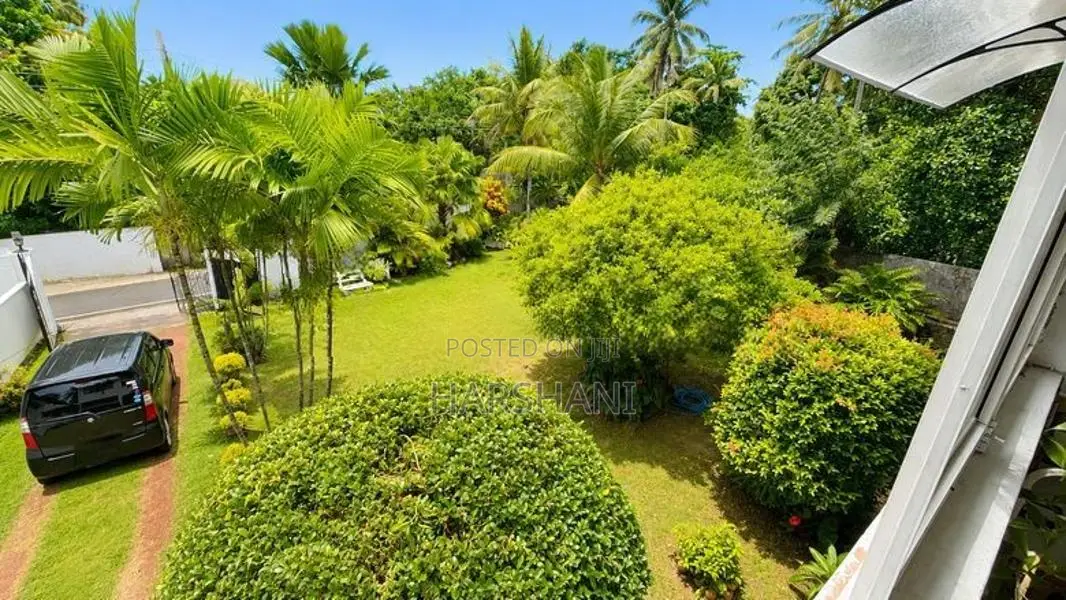 22P 2 Storey House Close to Vidyala Junc, Hokandara