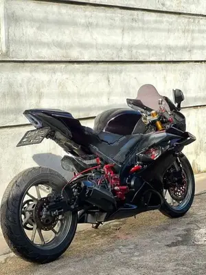 Yamaha R15 2019