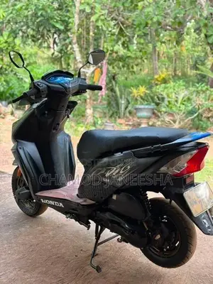 Honda Dio 2018