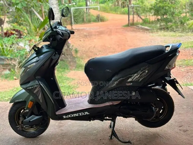 Honda Dio 2018