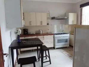 Fully Furnished 4-Bedroom House for Rent in Akuregoda, Battaramulla