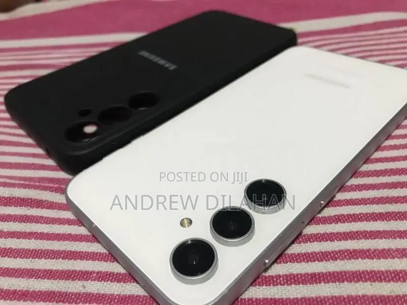 Samsung Galaxy S23 FE (Used)