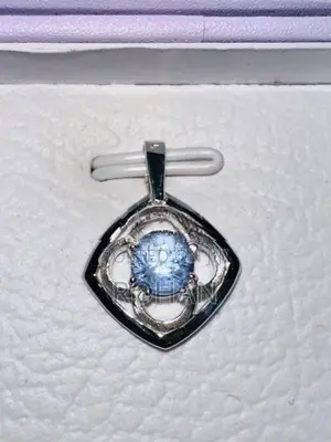 Blue Sapphire Gem with Silver Pendant