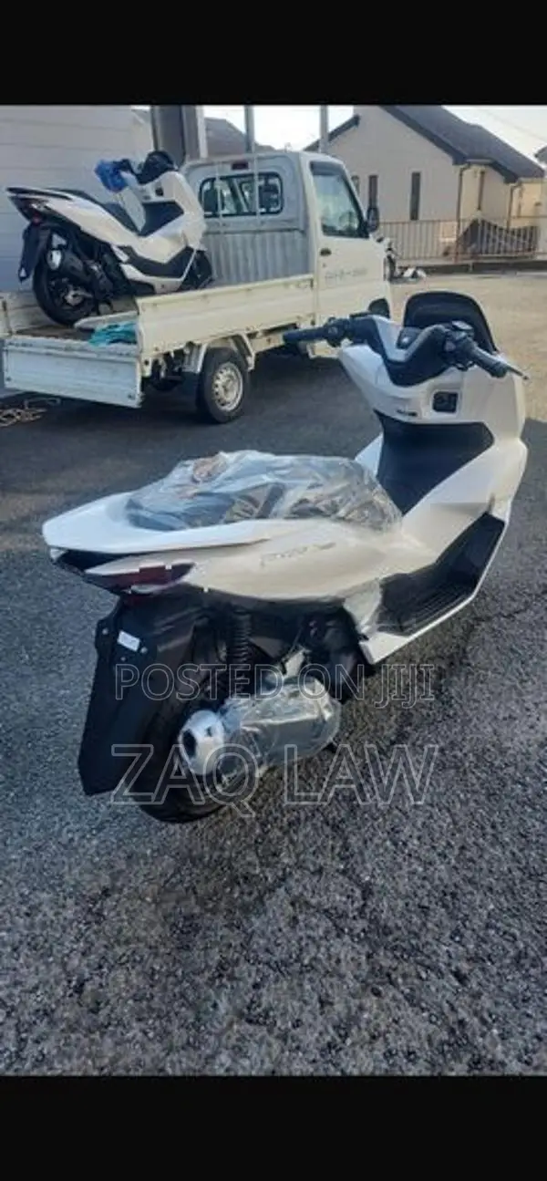 Honda PCX160 2025