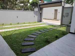 Malaysian Grass Interlock Stones