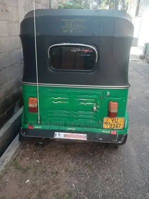 Bajaj Yes 2012