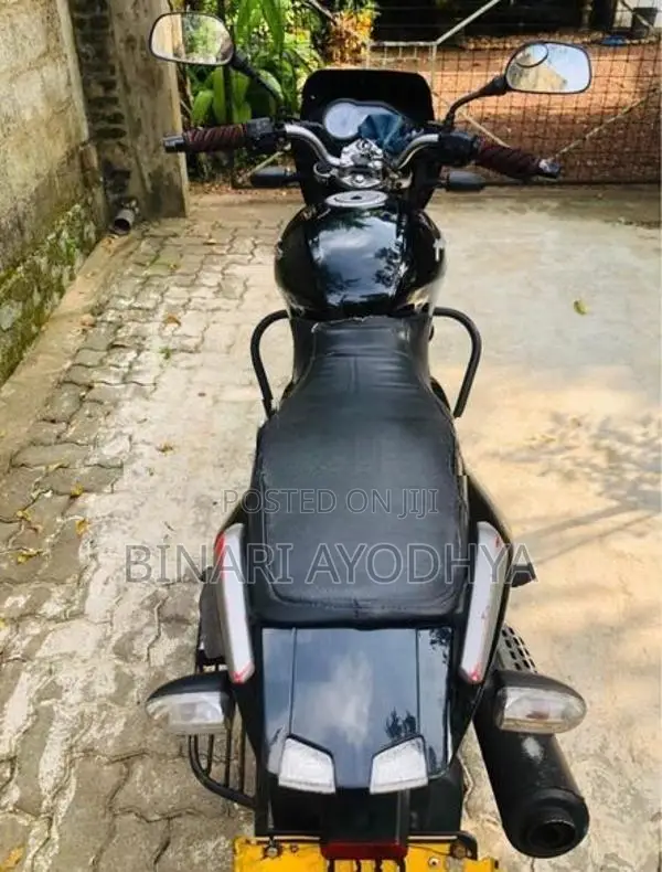 Bajaj Pulsar 180 2008