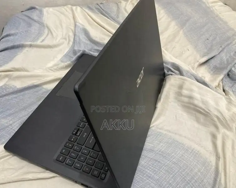 Acer Aspire 5 Laptop i3