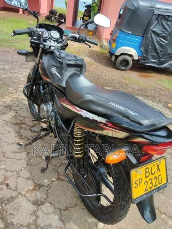 Bajaj Platina ES 2015