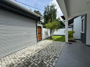 Beautiful Brand New House for Sale in Piliyandala