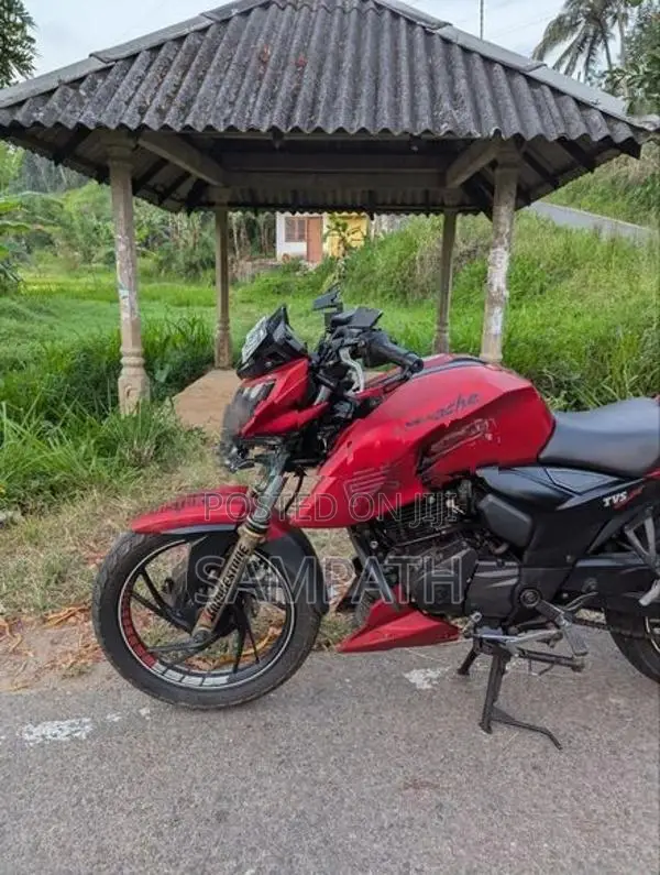 TVS Apache RTR 200 2018