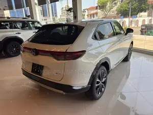 Honda Vezel Z Premium 2026