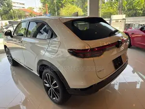 Honda Vezel Z Premium 2026