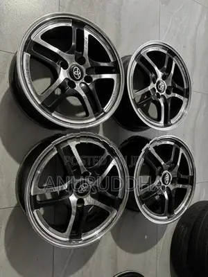 15” Alloy Wheels