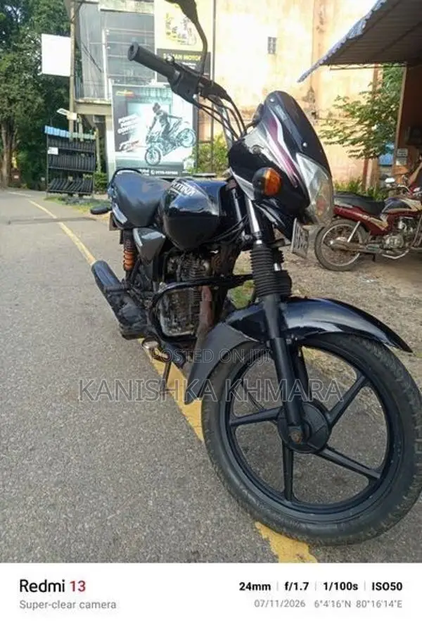 Bajaj Platina 100 2013