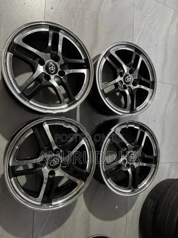 15” Alloy Wheels