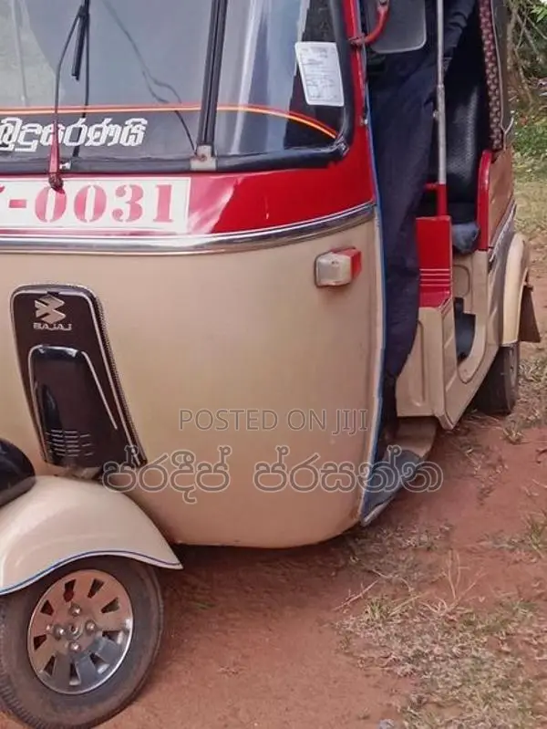Bajaj RE 1987