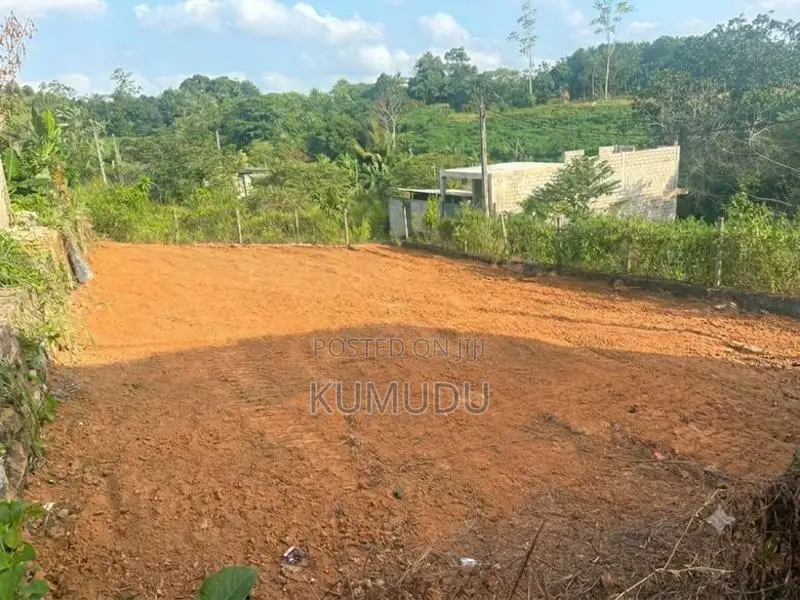 Kahathuduwa Land for Sale Close to Hirdaramani
