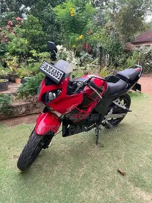 Honda CBR 125R 2017